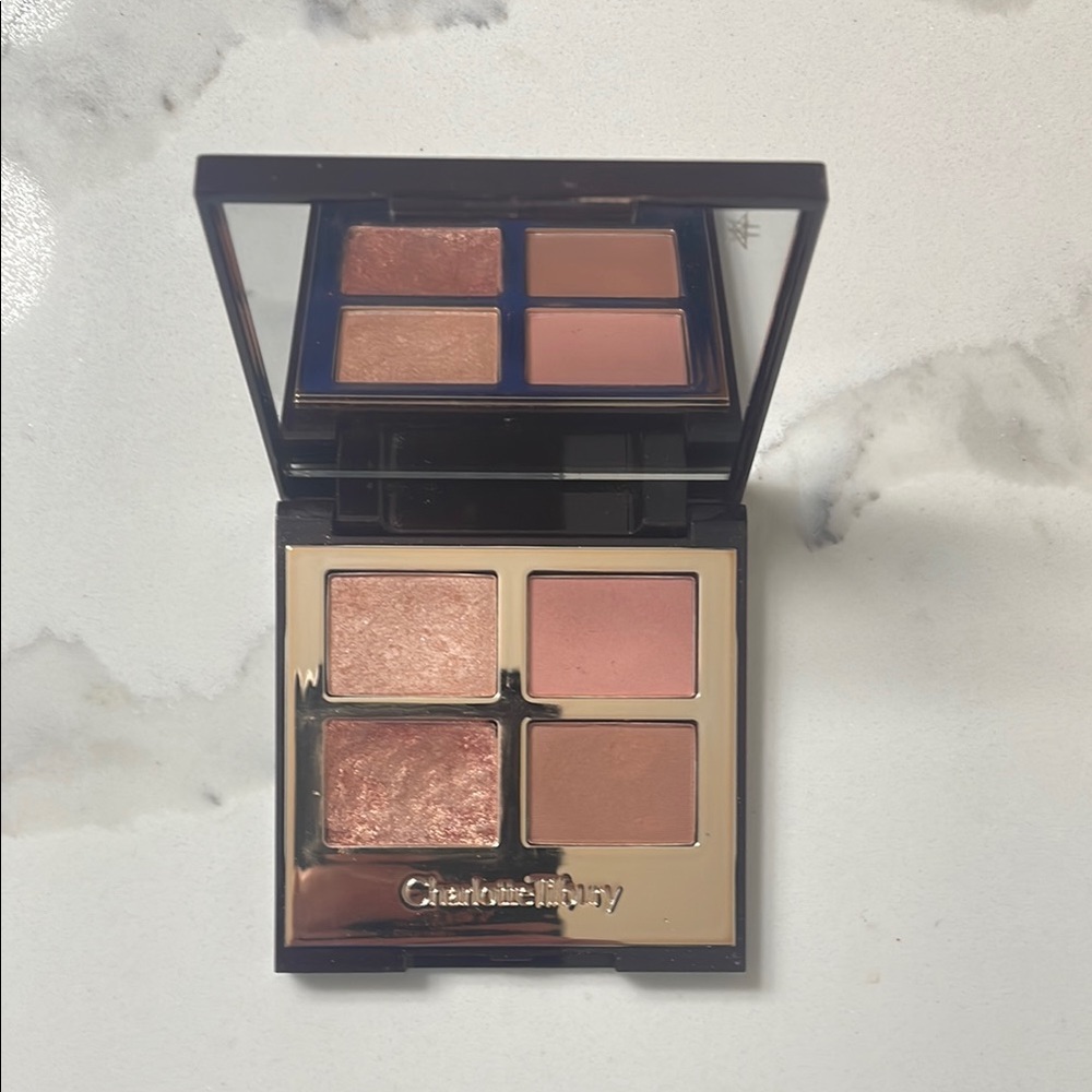 Charlotte Tilbury Eyeshadow Palette - Pillow Talk